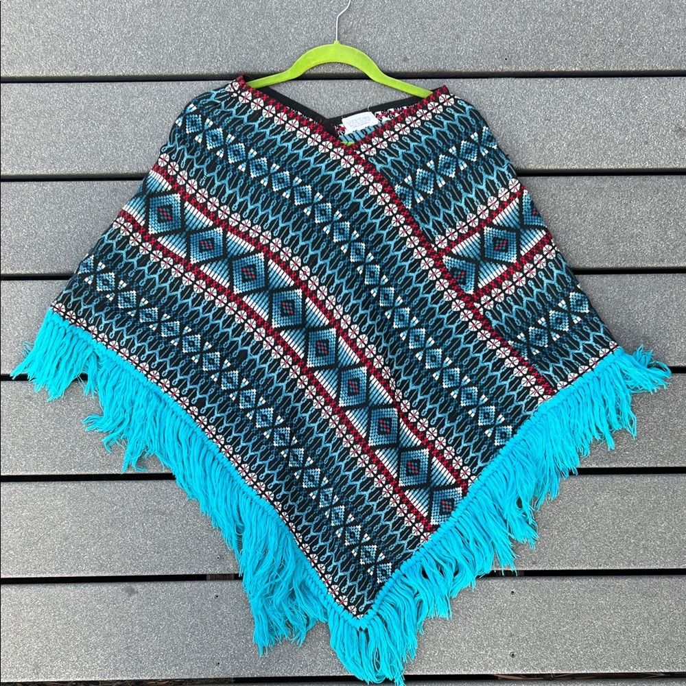Vintage Hand Woven Geometric Pattern Poncho